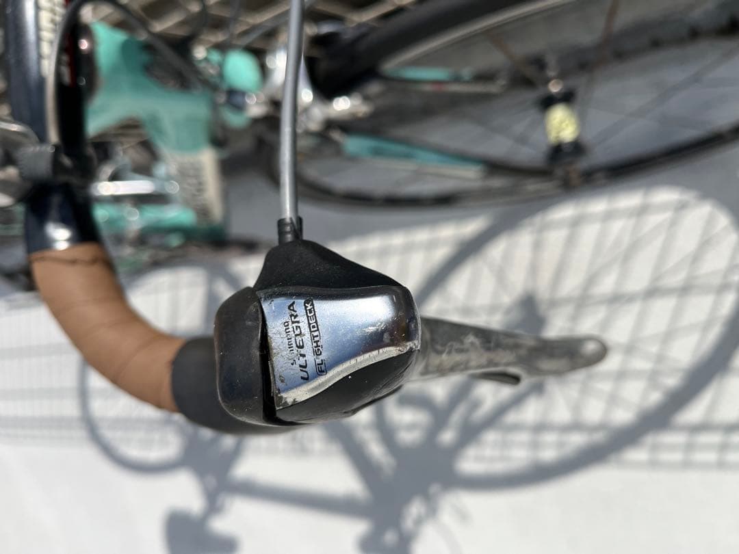 Bianchi ロードバイク ターコイズ/ホワイト