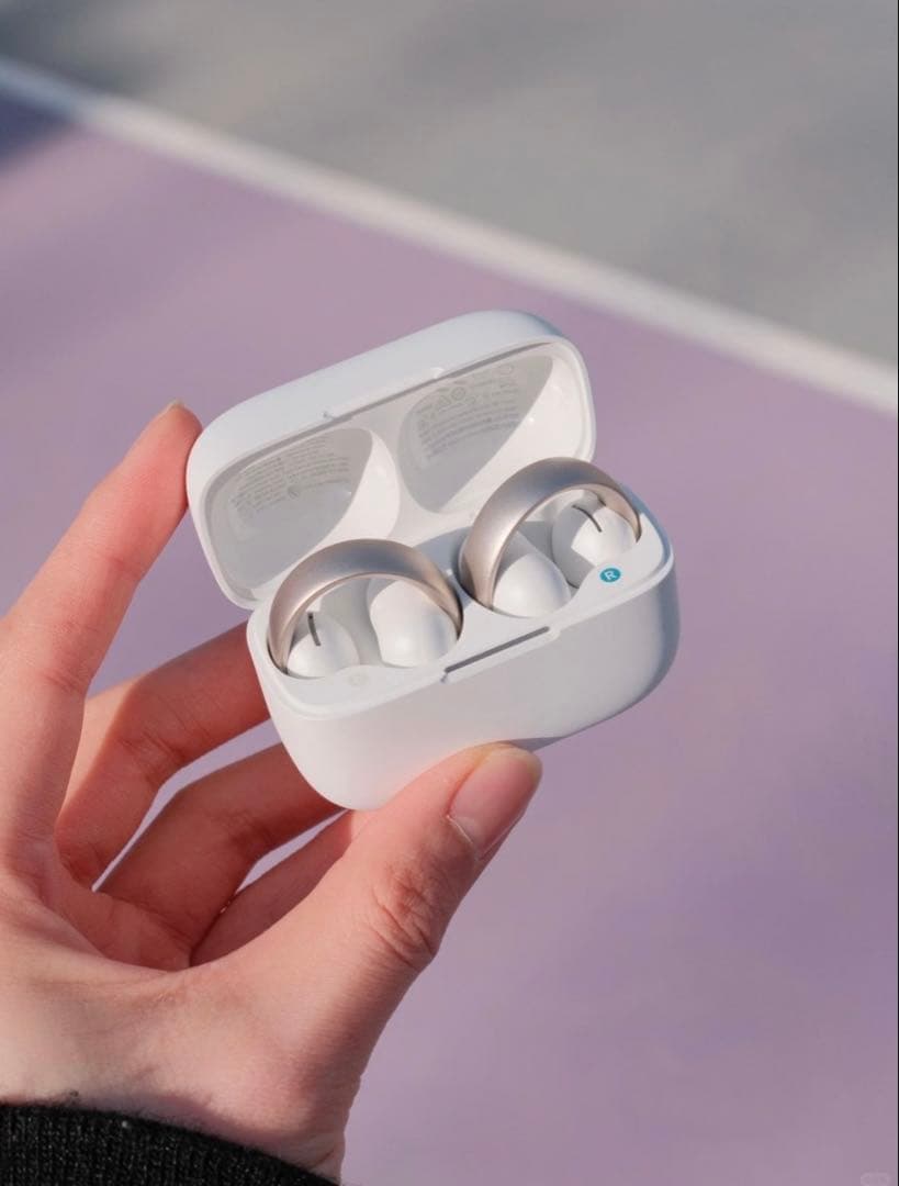 【新品未開封】Anker Soundcore AeroClip ホワイト
