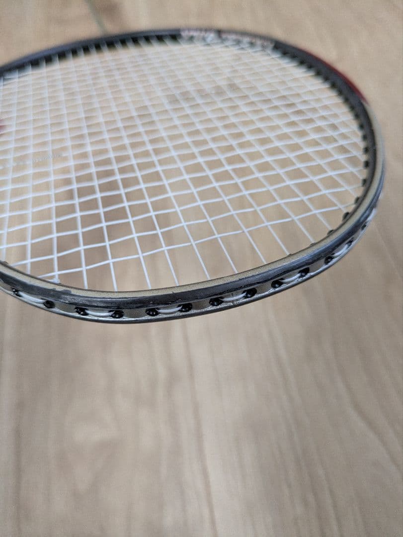 YONEX　MUSCLEPOWER80　ヒビあり　バドミントンラケット
