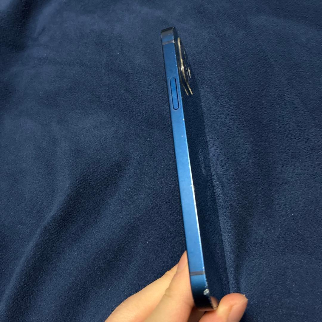 Apple iPhone 12 本体　ブルー