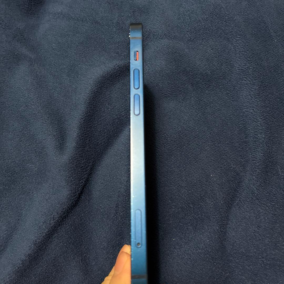 Apple iPhone 12 本体　ブルー