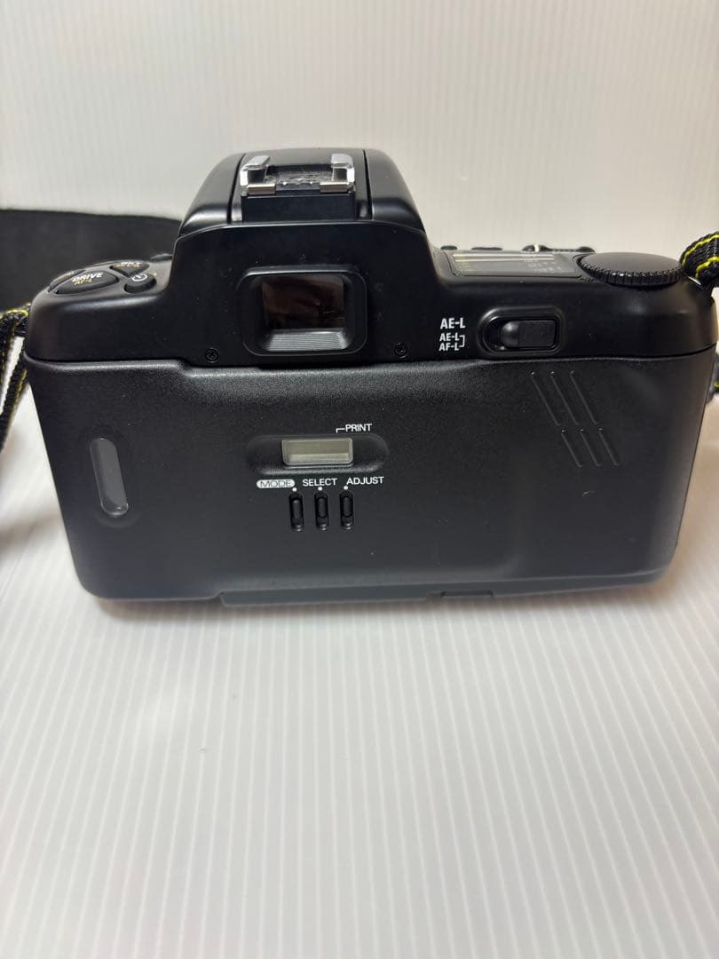 【動作未確認】 Nikon F-601 QUARTZ DATE 一眼レフカメラ