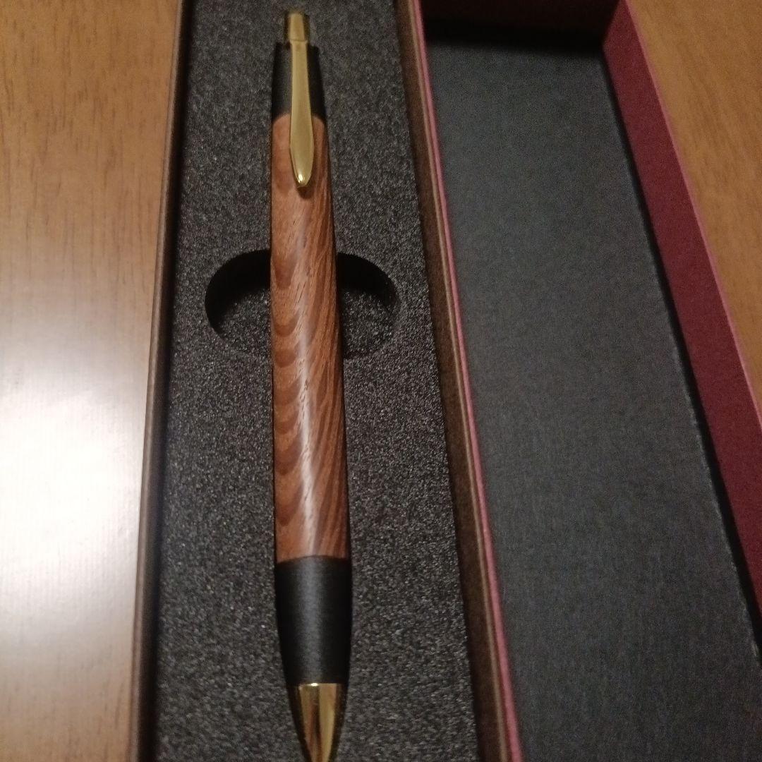 ボナンペンシーオーク真鍮金具