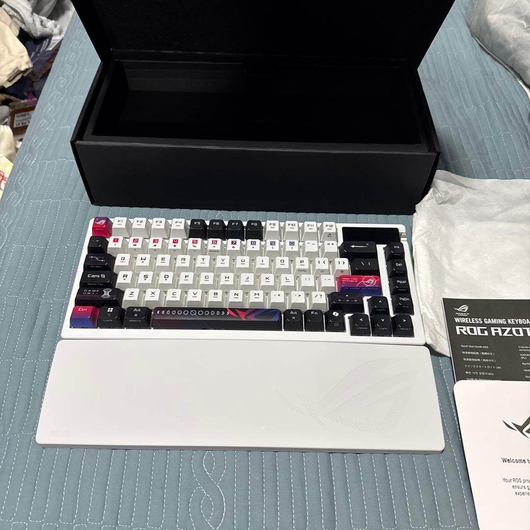 ASUS ROG AZOTH X ワイヤレスゲーミングキーボード