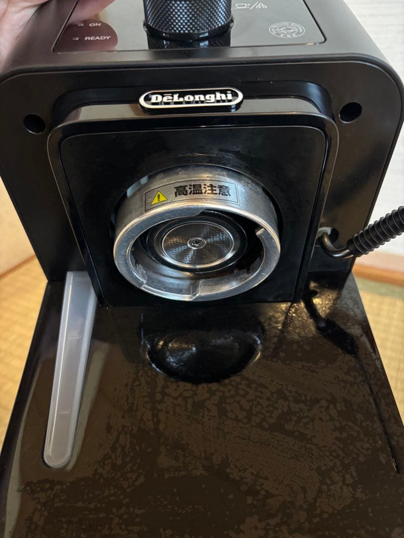 DeLonghi エスプレッソマシン コーヒーグラインダセット　ラテアート