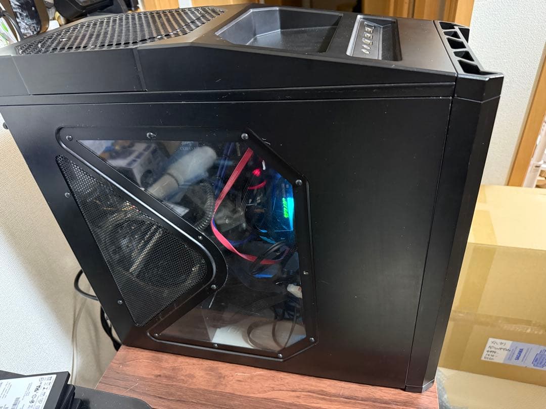 デスクトップPC i5-13600K/8GB/256GB