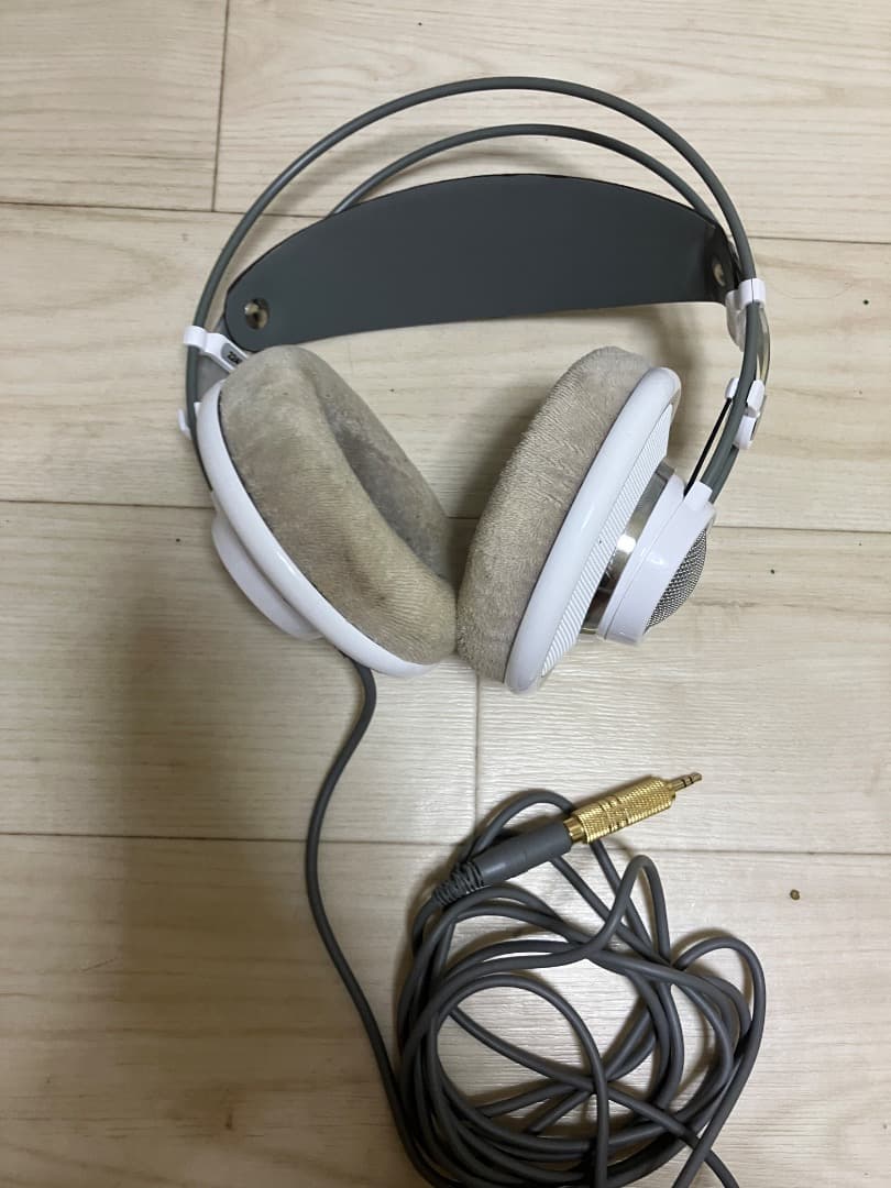 AKG K701 オープンバックヘッドフォン