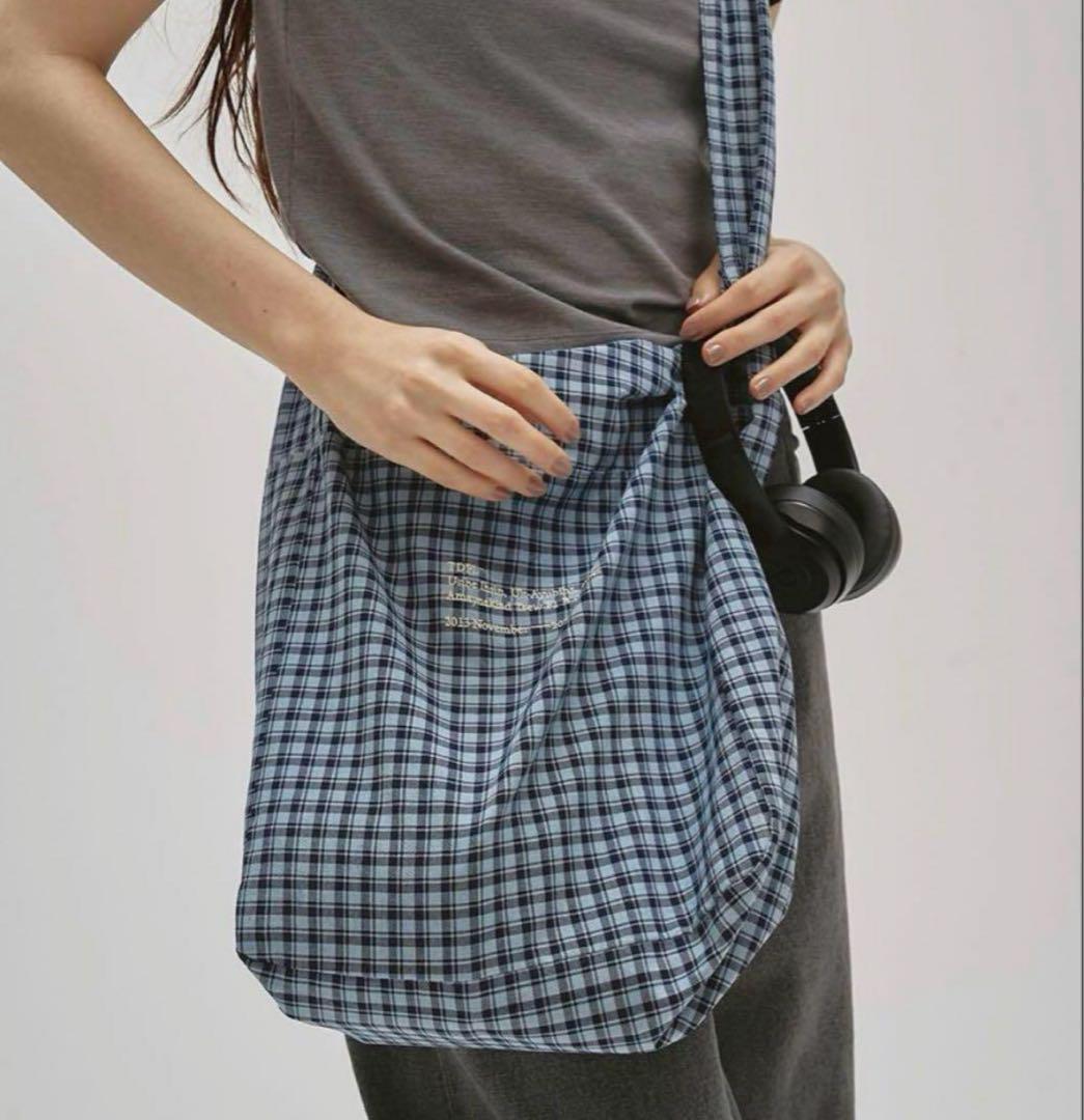 Todayful ノベルティ チェックショルダーバッグ BLU 新品未開封