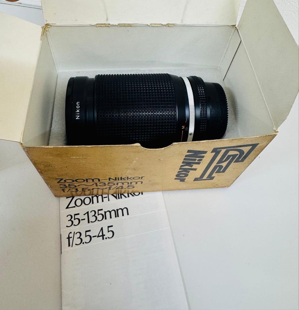 Nikon FM フィルム一眼レフカメラ　ズームレンズ2個付き　まとめ売り