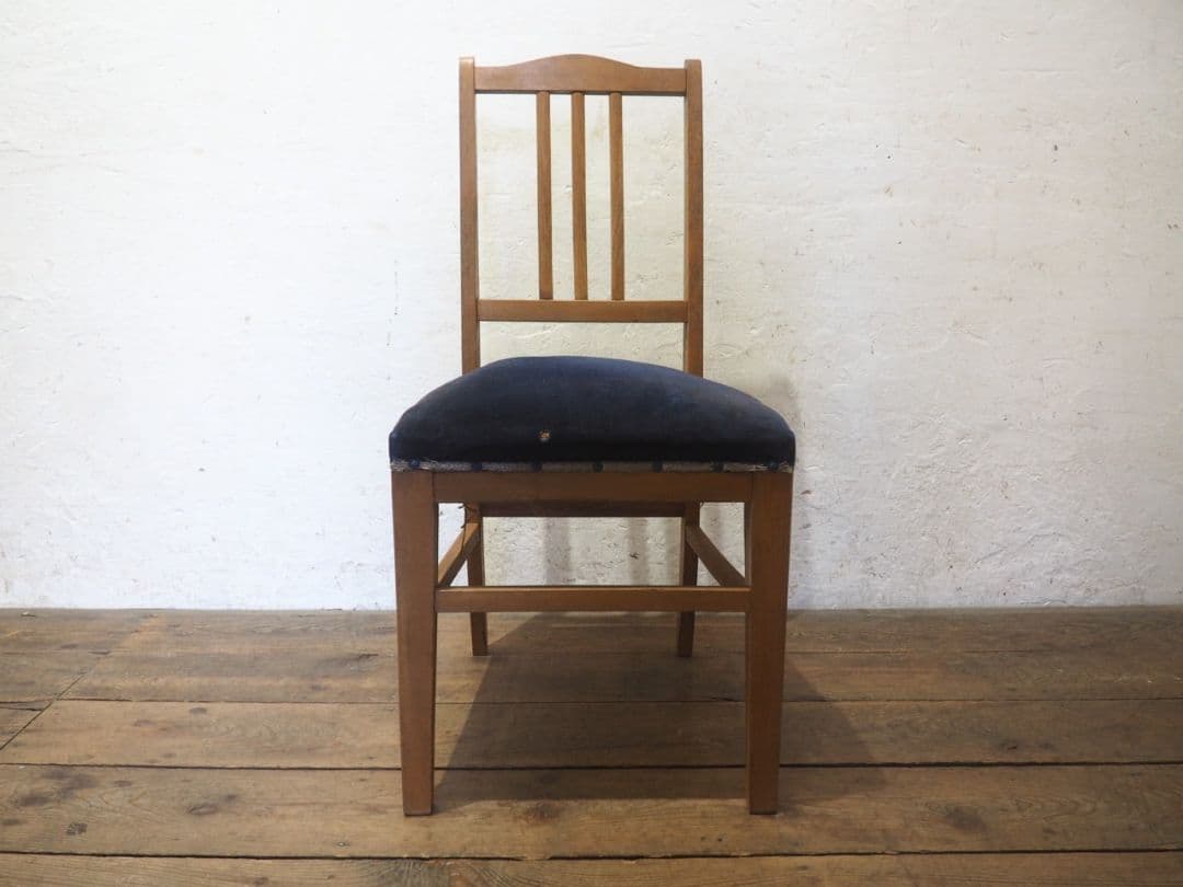 1296 ヴィンテージ　レトロな木製チェア　椅子　イス　学校　古家具　古道具