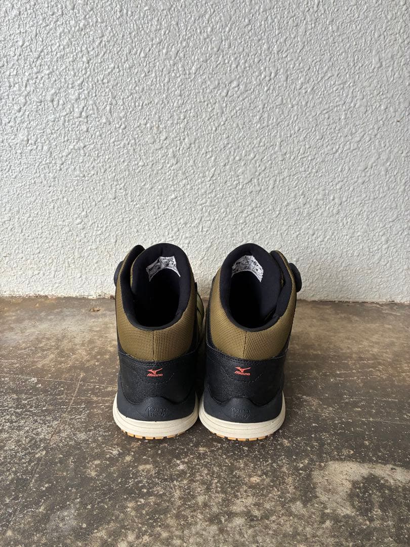 Mizuno 安全靴 オリーブ　ボアシステム