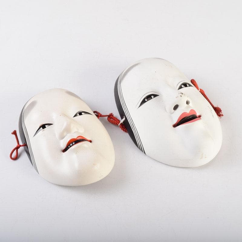 安達静岳作　能面　能楽　雅楽　陶器製　小面　お面　2点　N　9082A