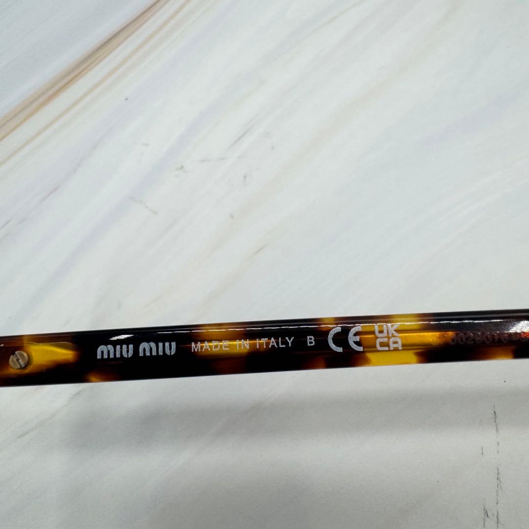 極美品【ミュウミュウ】ウォニョン着用　サングラス　べっこう柄　ケース付