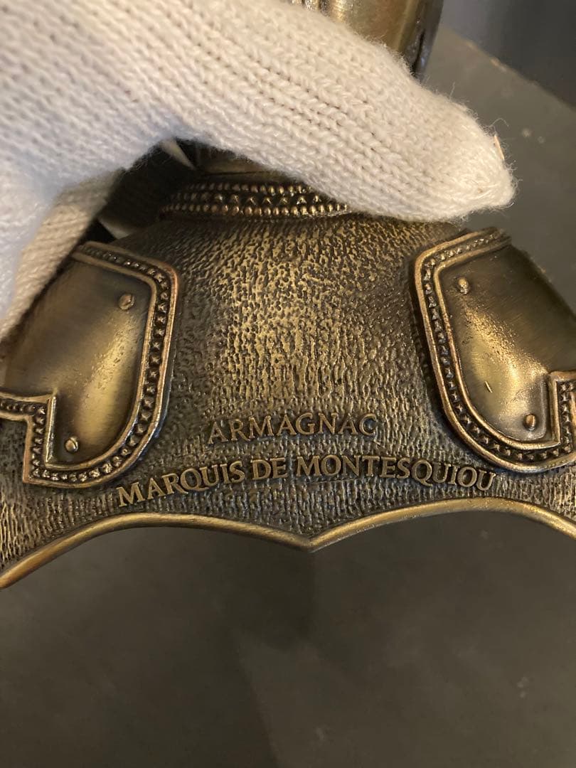 アルマニャック　ボトルカバー　部品外れ有　甲冑　金属製