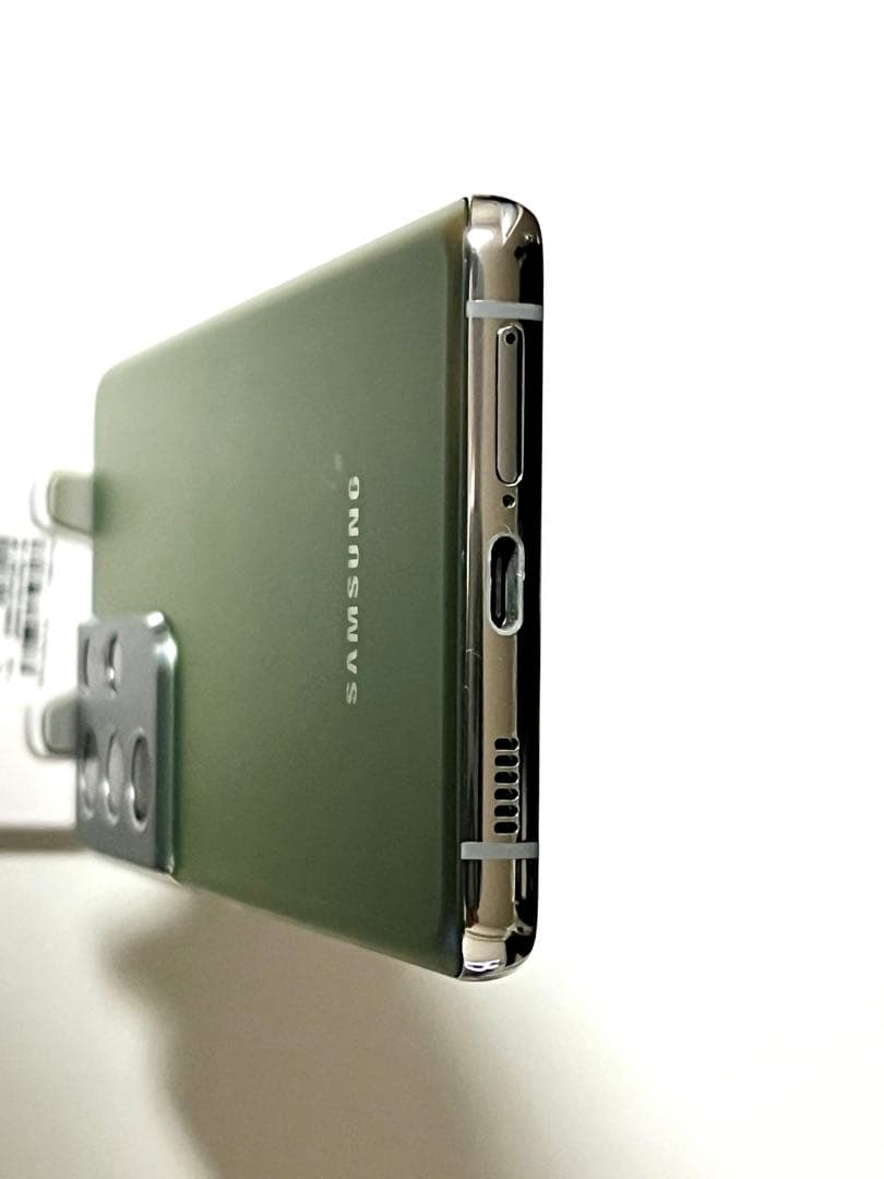 Samsung Galaxy S21 Ultra 本体