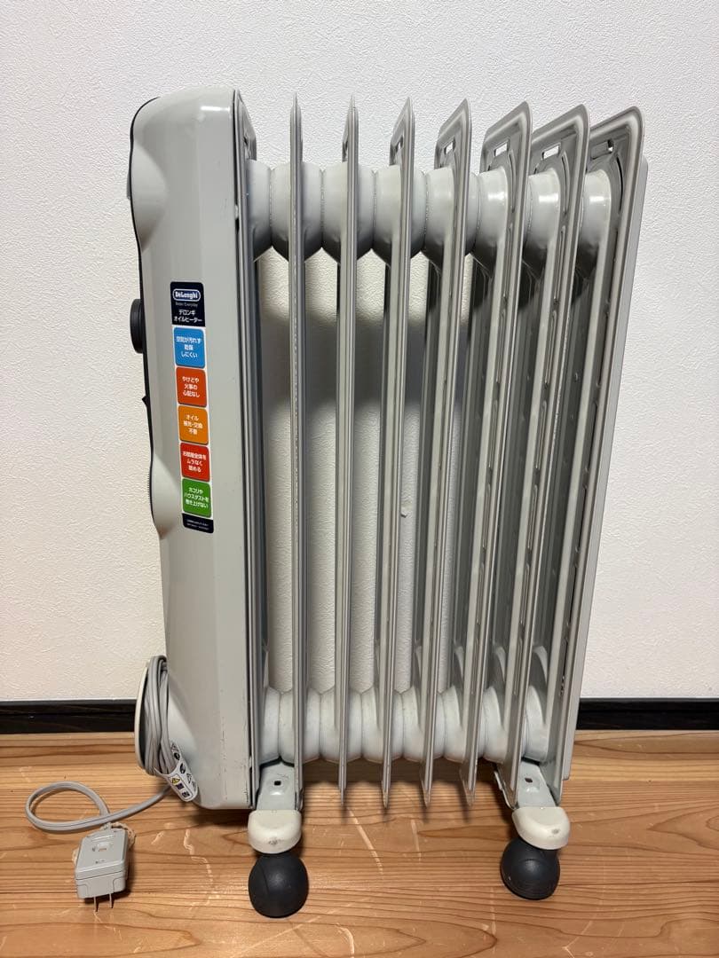 DeLonghi オイルヒーター（説明書）➕『安全カバー付き』数回使用のみ