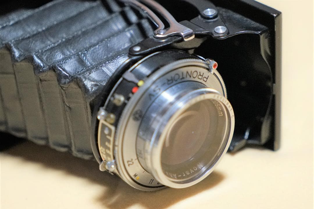 ZEISS IKON ベローズ式カメラ