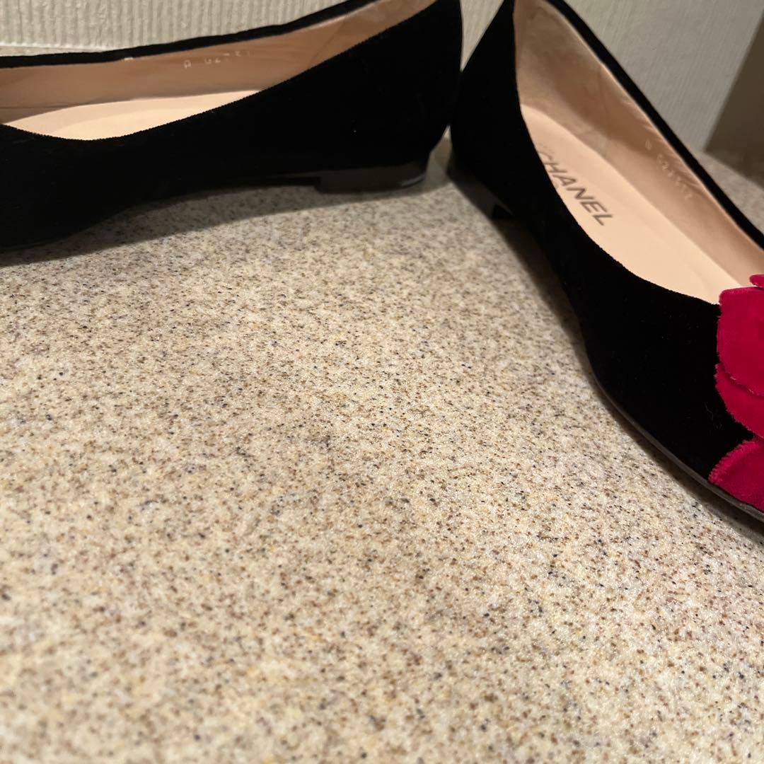 CHANEL フラットシューズ 黒 37.5