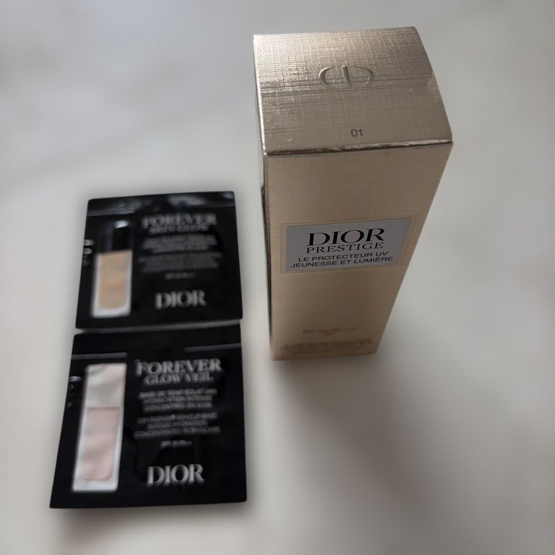 DIOR プレステージ　ホワイト　ル　プロテクターUVルミエールBB01