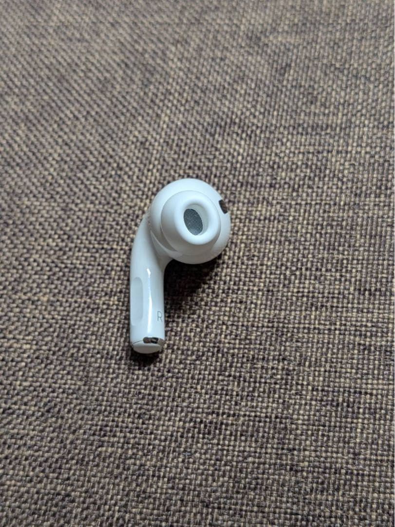 右耳 Apple AirPods Pro 第2世代 正規品 片耳1083