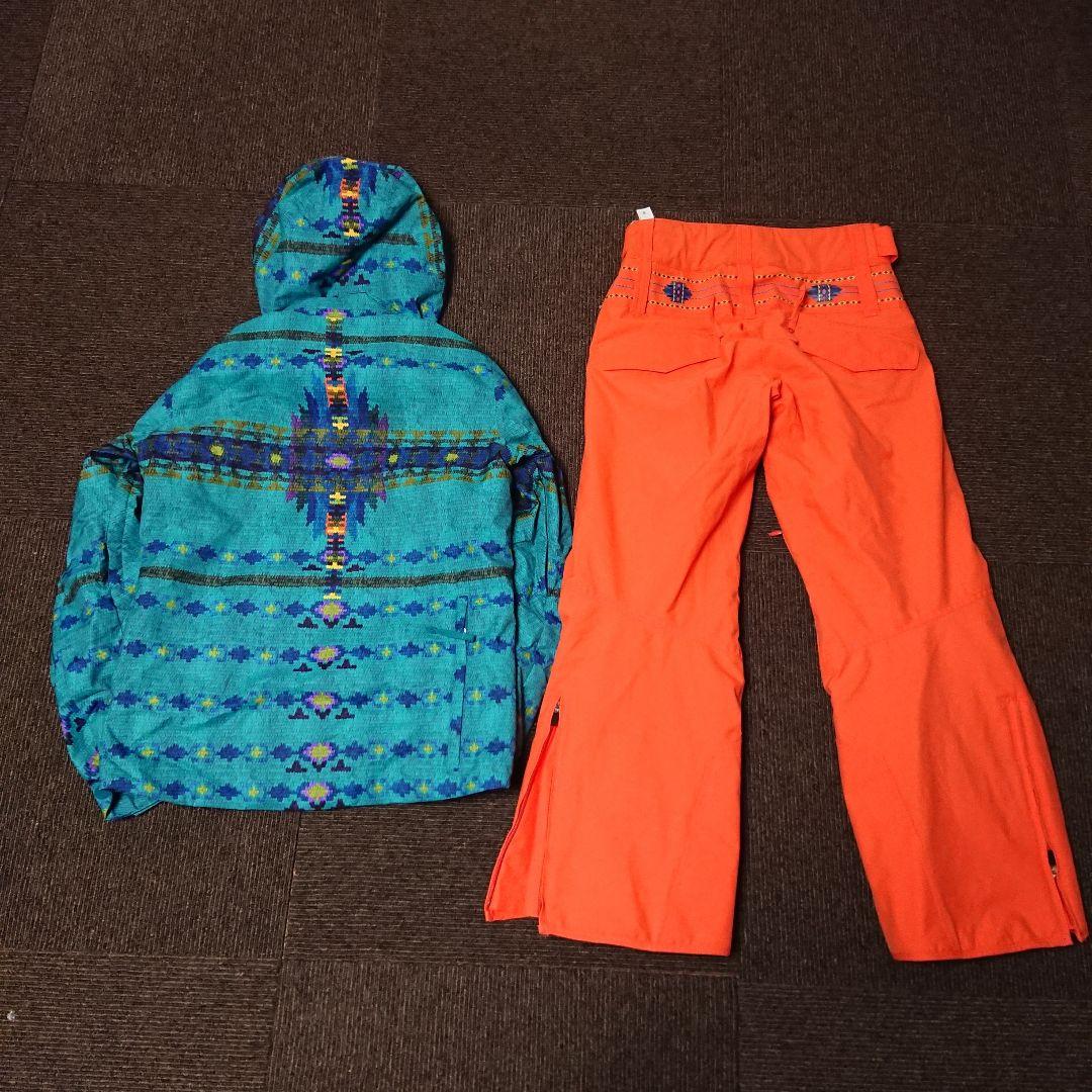 ★送料無料【DESCENTE】ノルディック柄スキーウェア上下まとめ 上S下S