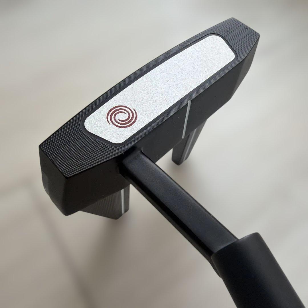 ODYSSEY SEVEN TRI-HOT パター　カバー付