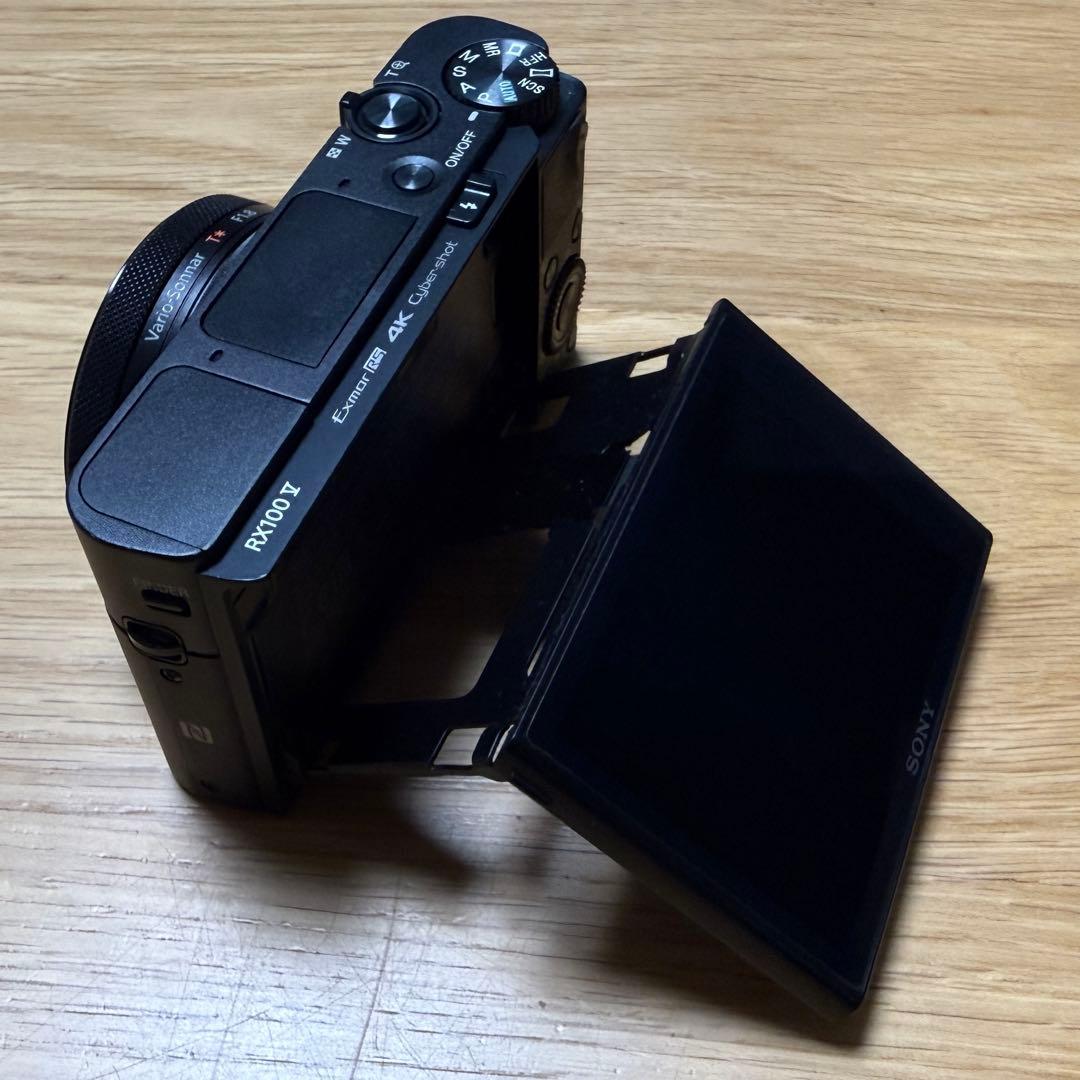美品 SONY デジタルカメラ Cyber-shot DSC-RX100M5