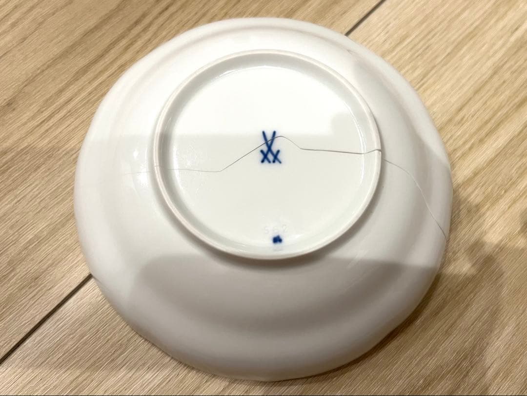 マイセン ブルーオニオンのお皿 割れあり