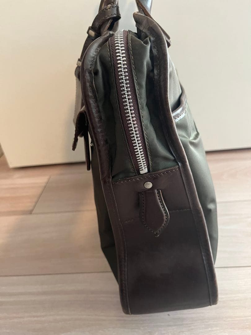 Felisi フェリージ ダークグリーン ビジネスバッグ