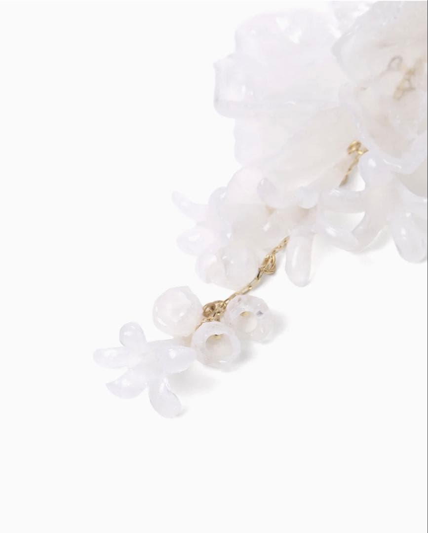 【新品未使用品】Floral Motif Short Earring