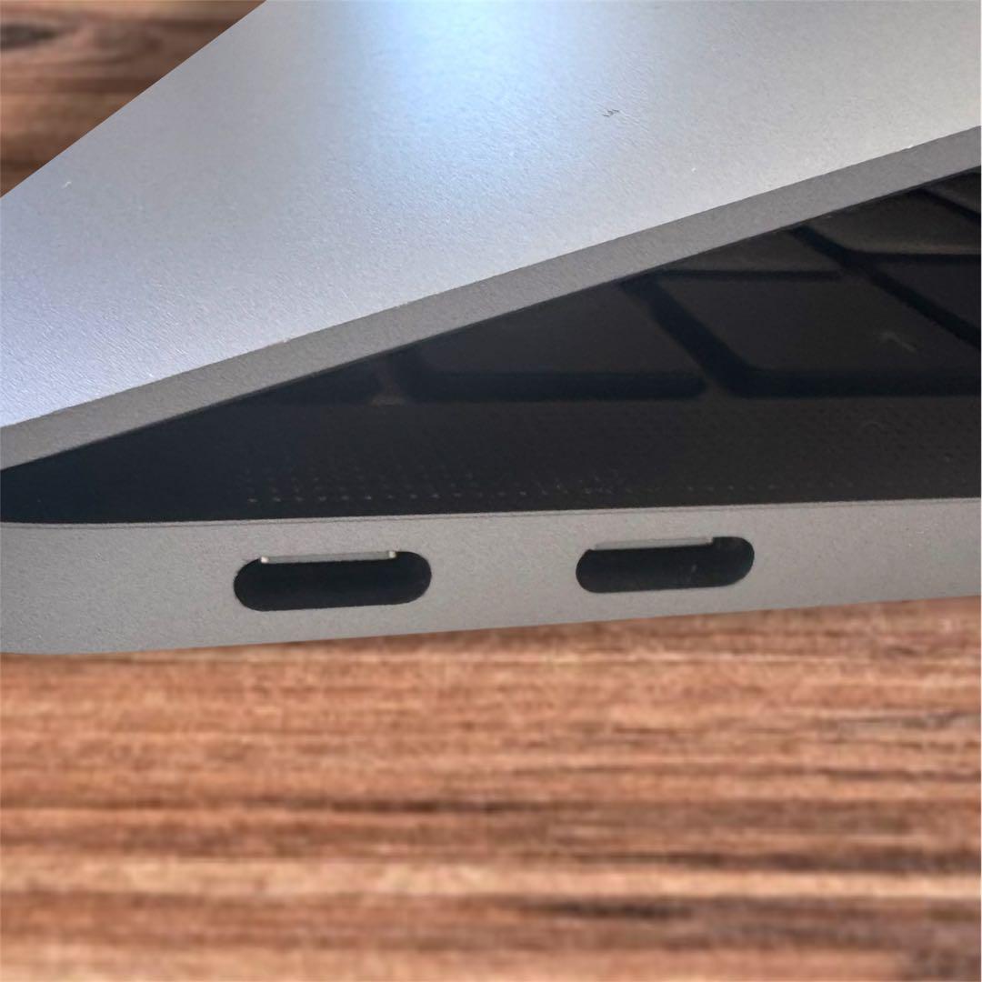 Apple MacBook Air M1 256GB A2337 スペースグレー