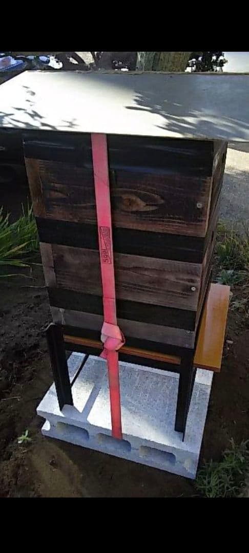 重箱式巣箱台　２台　ニホンミツバチ　鉄製台