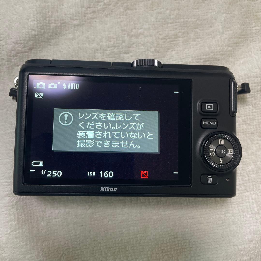 Nikon 1 J3 ミラーレスカメラ