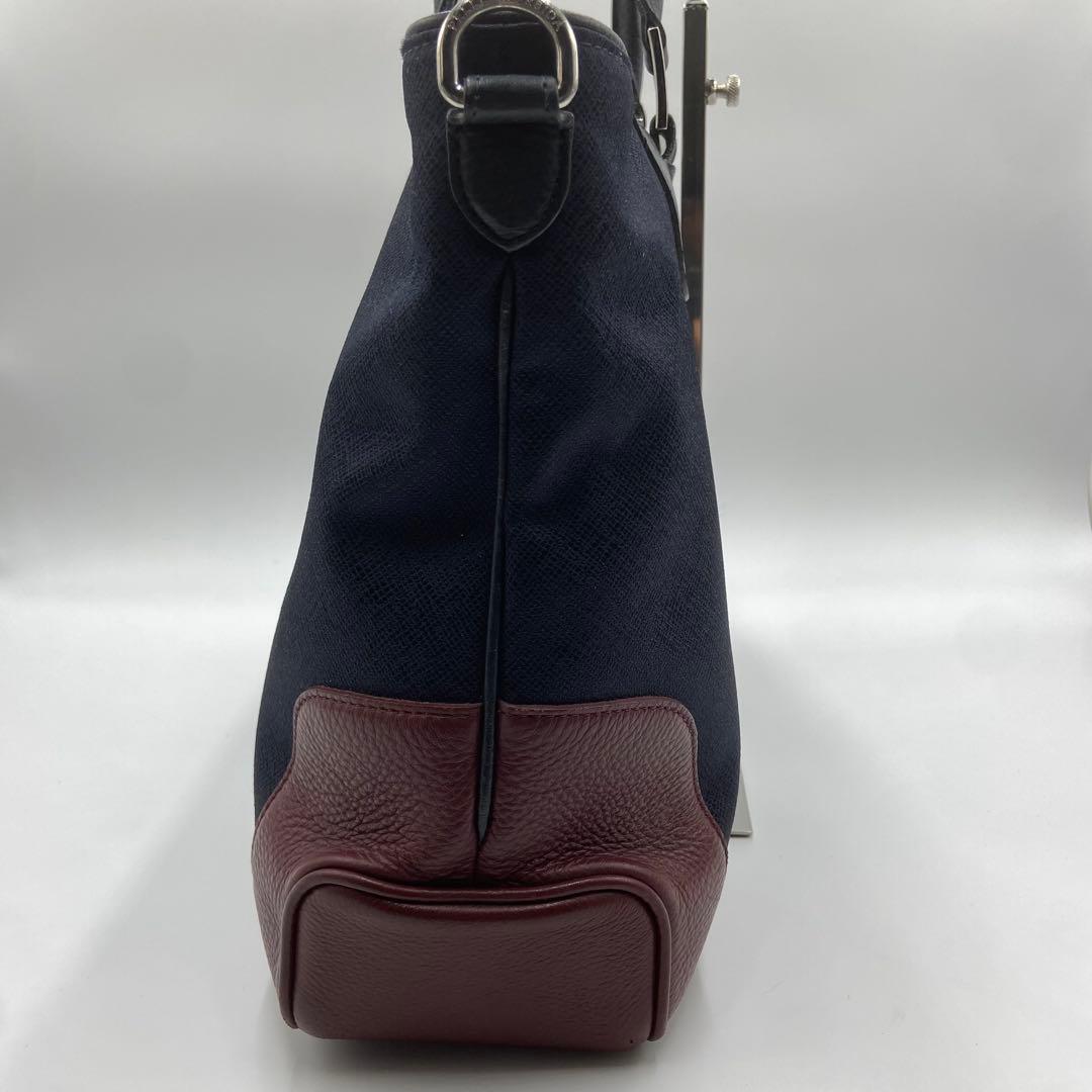 希少　ペッレモルビダ　ヘンリーコットンズ　ビジネスバッグ　レザー　ネイビー