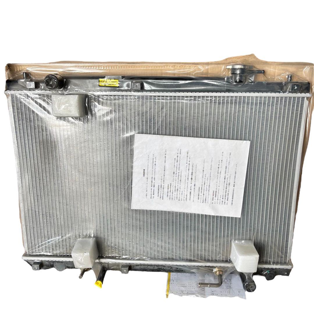 【未使用】TOYOTA クルーガー TA-ACU25W ラジエーター