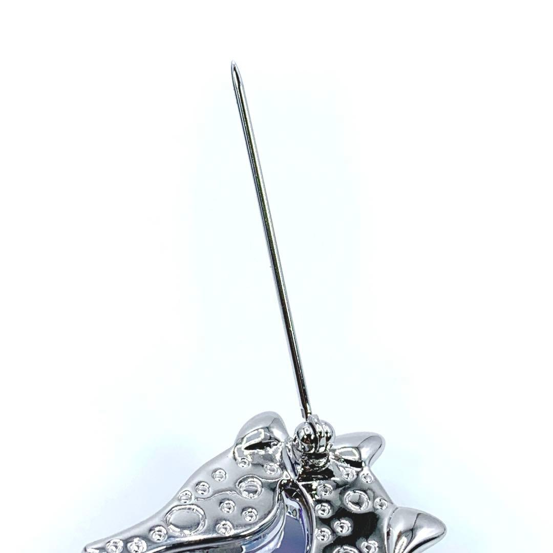 SWAROVSKI　スワロフスキー　タツノオトシゴ　ブローチ　クリスタル