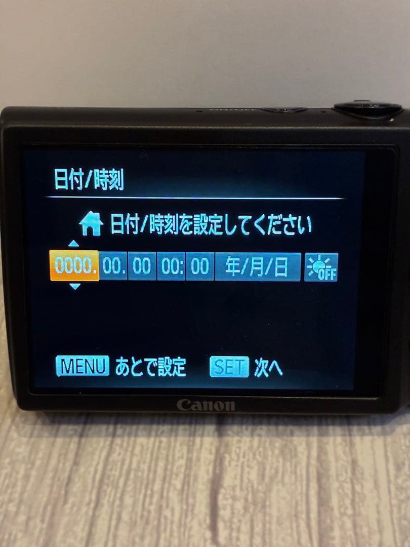 【ジャンク扱い】Canon IXY 600F デジタルカメラ 充電器　バッテリー