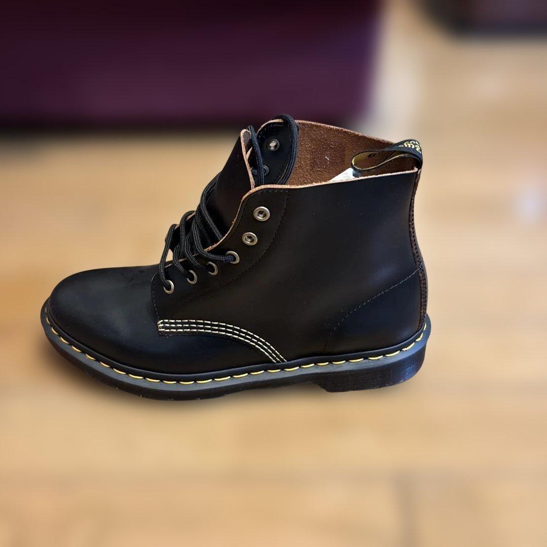 新品　Dr. Martens 101 ARCHIVE UK9