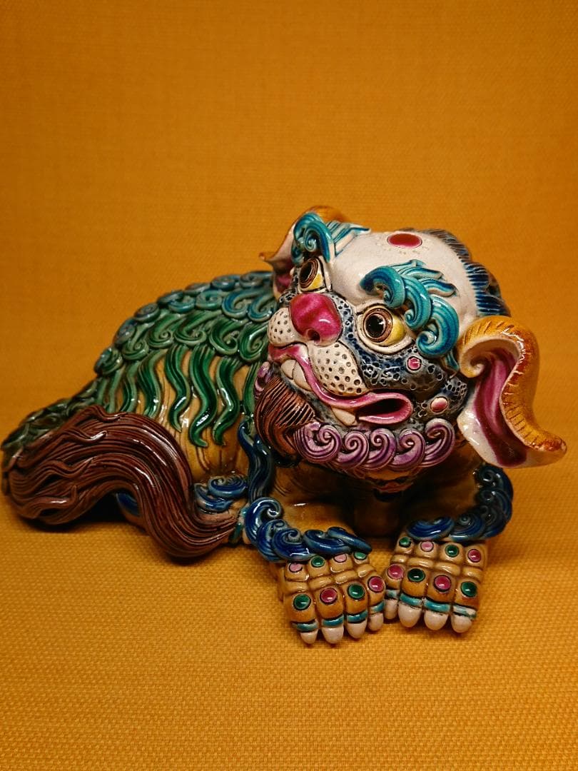 【美品】シーサー　獅子　陶器　置物　インテリア　工芸品　美術品　A1096