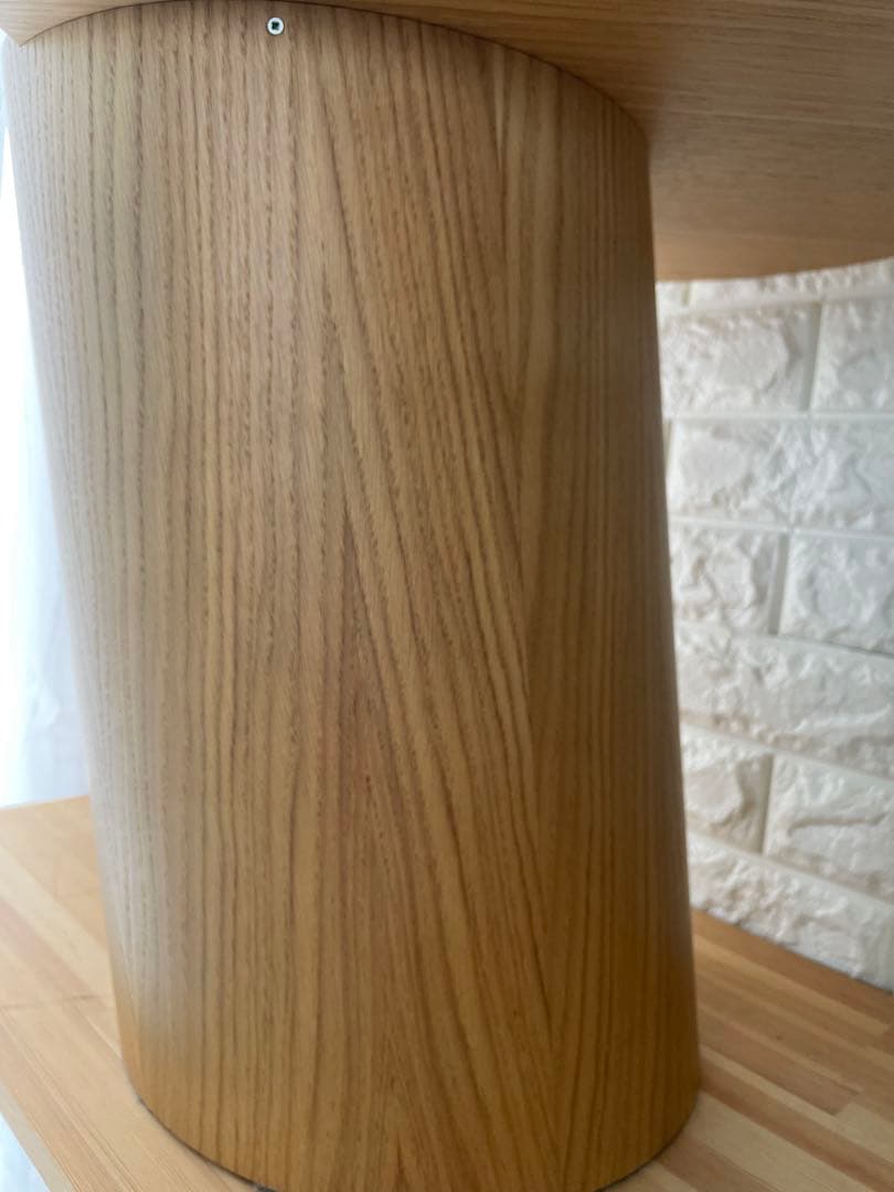 CRASSEVIG(クラスヴィッグ) Bias(バイアス) サイド丸テーブル