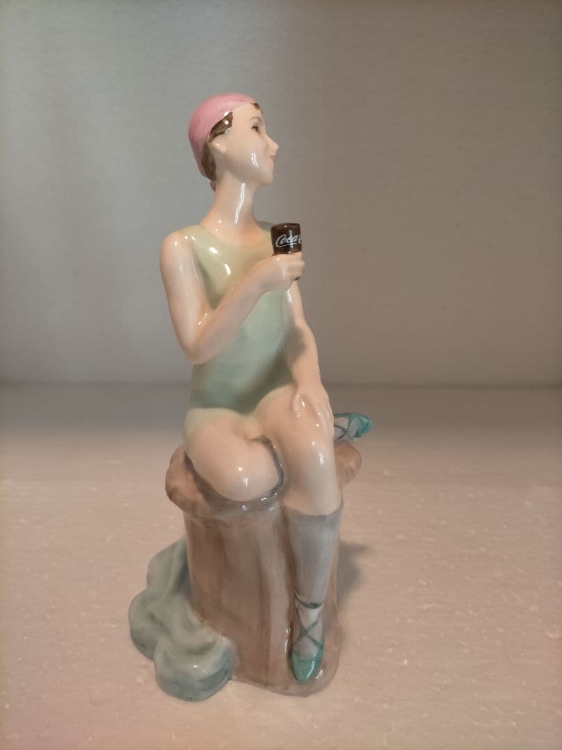 限定品   ロイヤルドルトン コカコーラ 広告フィギュア