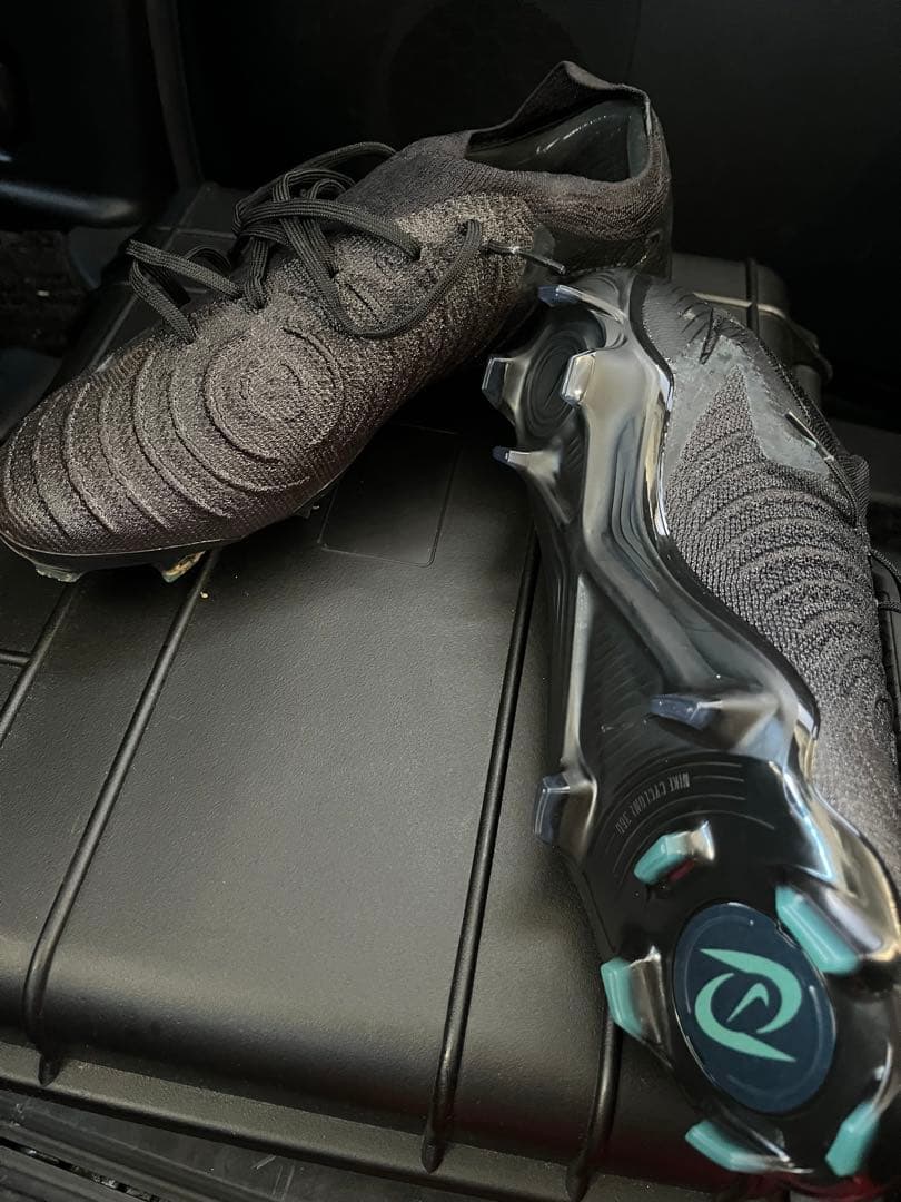 Nike サッカーシューズ ブラック ファントムGX2 エリート