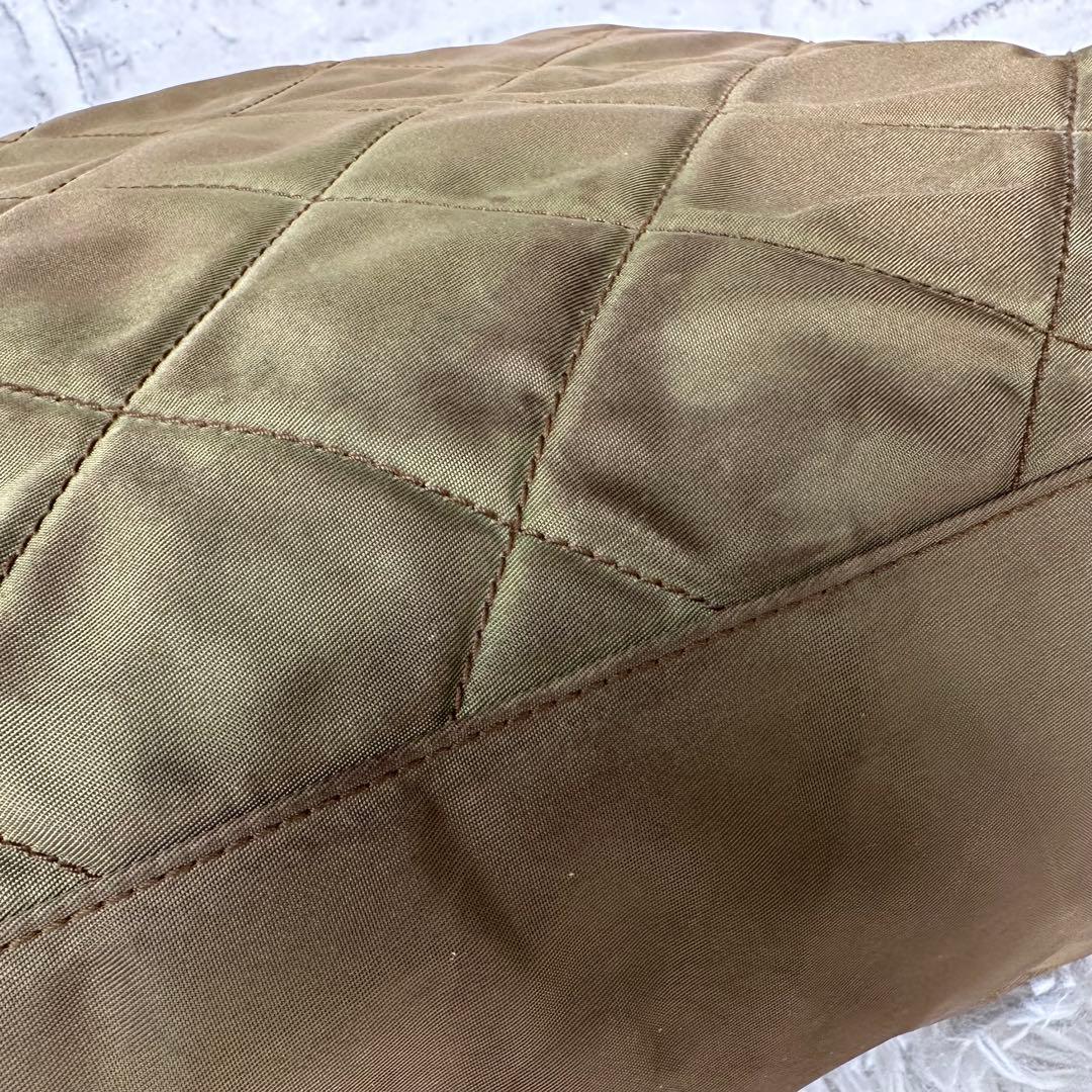 希少✨プラダ トートバッグ ショルダー チェーン ゴールド金具 三角ロゴ