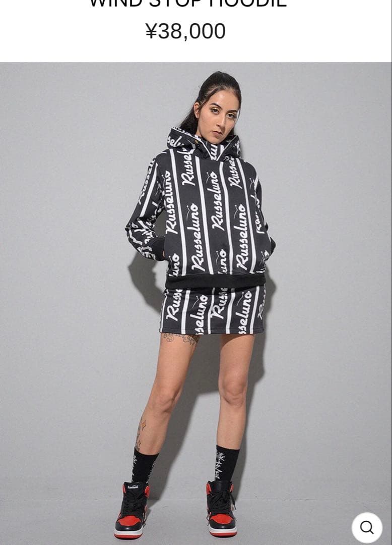 ラッセルノ　ゴルフウェア　フード付きパーカーとスカート　サイズ0