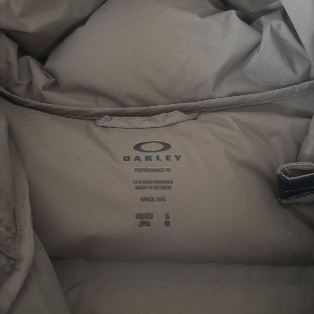 オークリー ダウンジャケットパーカー　ブラウン　茶　ダブルジップ　OAKLEY