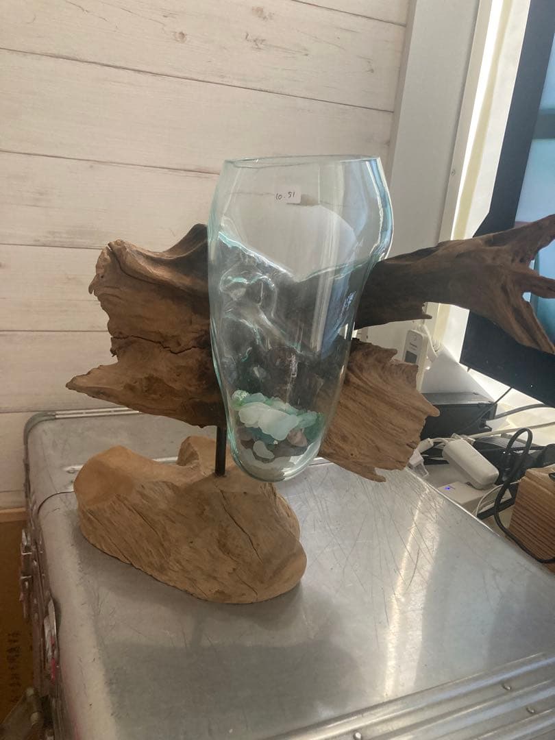 新品未使用　流木　アジアン　水槽　　バリ　西海岸　花瓶　KAJA 　シャビー
