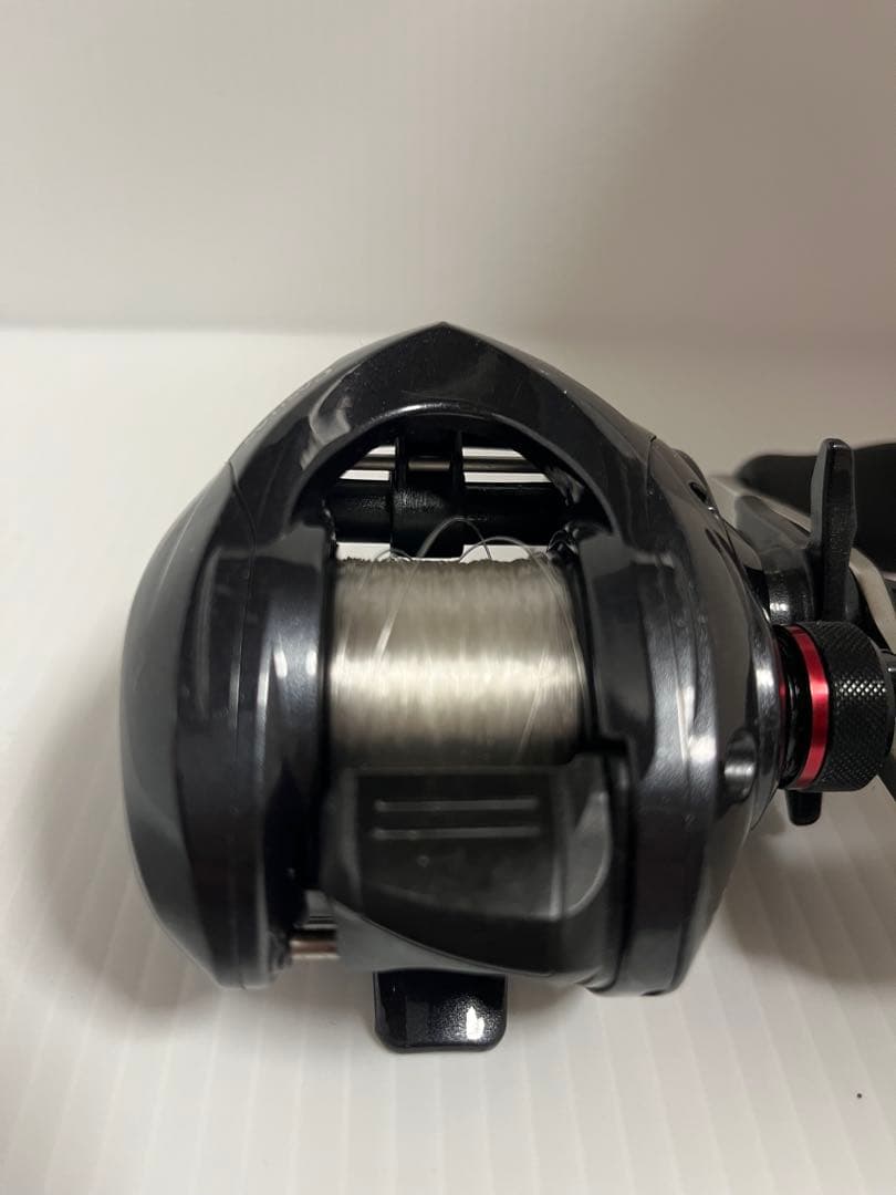 16カシータス100HG Castris ベイトリール ブラック