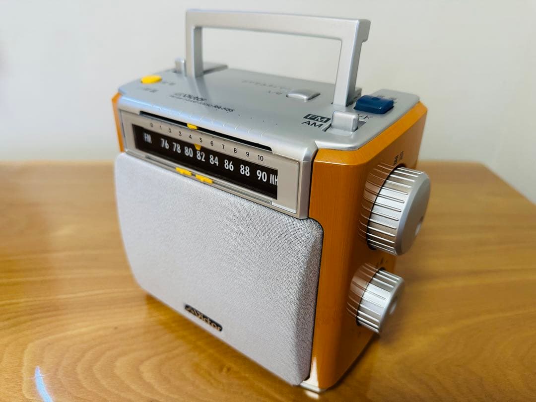 ビクター　ラジオ（FM/AM)　RA-H56