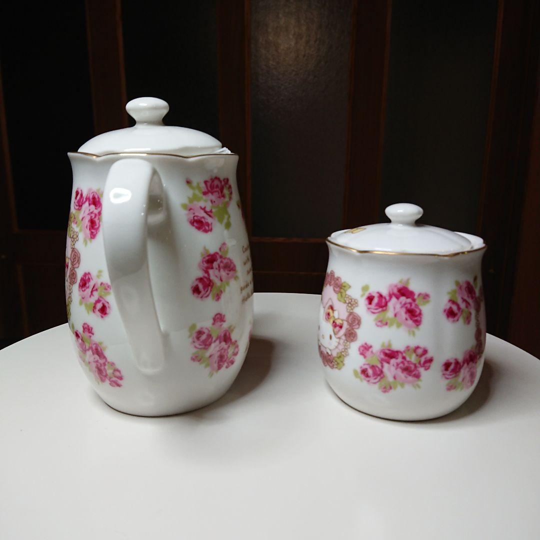 ティーセット バラ ホワイト 5点 ハローキティ × ローラアシュレイ 金彩劣化