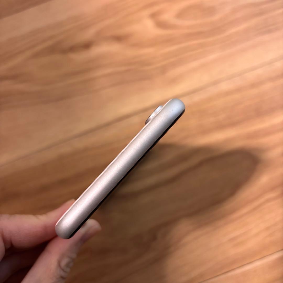 Apple iPhone XR ホワイト 本体・箱　64GB